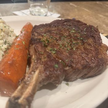 Bob's Steak & Chop House - Steakhouses Near Me - Dallas, Texas Bob's Steak & Chop House - Steakhouses Near Me - Dallas, Texas