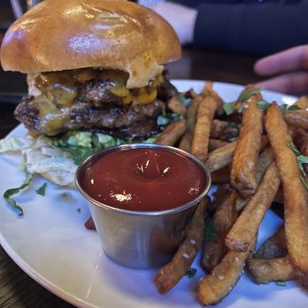 Porter Cafe - 8oz Prime Chuck Burger - Bars Near Me - West Roxbury, Massachusetts Porter Cafe - 8oz Prime Chuck Burger - Bars Near Me - West Roxbury, Massachusetts