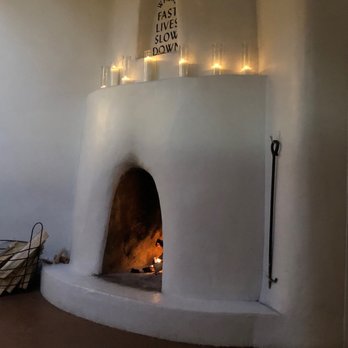 La Reina - Bars Near Me - Santa Fe, New Mexico