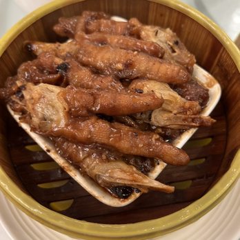 Ming Seafood Restaurant - Large Chicken Claws In Black Bean Sauce - Seafood Near Me - Quincy, Massachusetts Ming Seafood Restaurant - Large Chicken Claws In Black Bean Sauce - Seafood Near Me - Quincy, Massachusetts