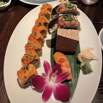 Sake No Hana - Salmon Avocado Roll, salm temaki, salmon nigiri - Japanese Near Me - New York, New York