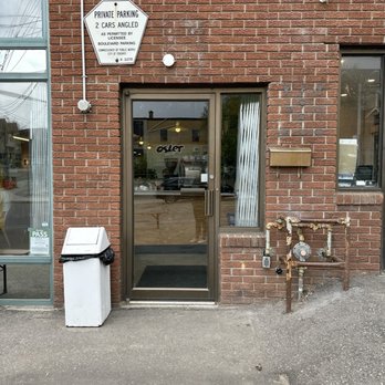 Osler Records - Cocktail Bars Near Me - Toronto, Ontario