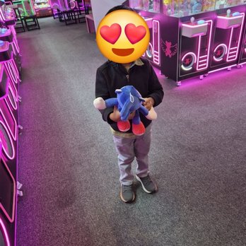 Pick Me Claw Arcade - Arcades Near Me - North Las Vegas, Nevada