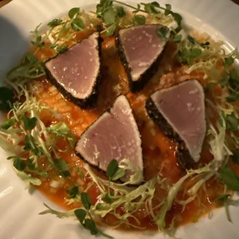 Lee - Asian Fusion Near Me - Toronto, Ontario