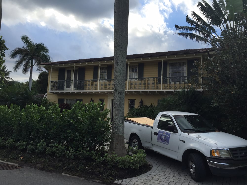 Slide of Mendieta Roofing