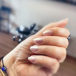 LUX SF - Smith & Cult: Sugarette; Deborah Lippmann: Go your own way.