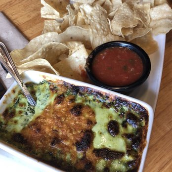 Applebee's Grill + Bar - Spinnnnnn dip! - American Near Me - Bridgewater, New Jersey