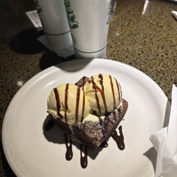 Park Bar - Brownie Meltdown - Bars Near Me - Atlanta, Georgia Park Bar - Brownie Meltdown - Bars Near Me - Atlanta, Georgia