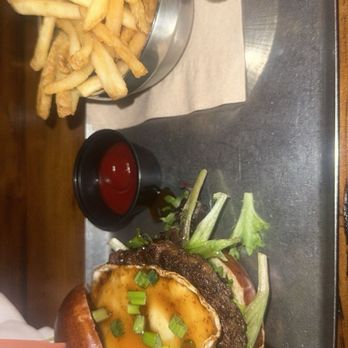 Empire Burgers + Brew - Burgers Near Me - Lombard, Illinois