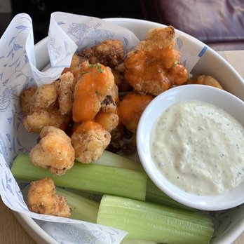 Earls Kitchen + Bar - Buffalo Cauliflower - Cocktail Bars Near Me - Plano, Texas