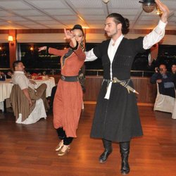 Istanbul Bosphorus Cruise - Bosphorus dinner cruise in Istanbul with turkish night show