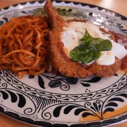 Leo's Italian Social - Veal parm
