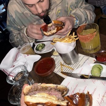 Virginia's - Virginia's Burger - American Near Me - New York, New York Virginia's - Virginia's Burger - American Near Me - New York, New York