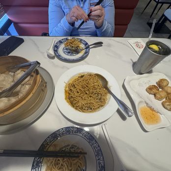 Corner Dumpling House - Pan Asian Near Me - Cincinnati, Ohio