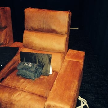 IPIC Pasadena - Very relaxing. - Cinema Near Me - Pasadena, California IPIC Pasadena - Very relaxing. - Cinema Near Me - Pasadena, California