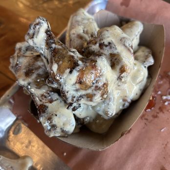 Station One Smokehouse - Smoked Buffalo Wings with Alabama White sauce - Barbeque Near Me - Plainfield, Illinois Station One Smokehouse - Smoked Buffalo Wings with Alabama White sauce - Barbeque Near Me - Plainfield, Illinois