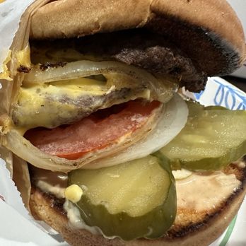 In-N-Out Burger - Burgers Near Me - Torrance, California