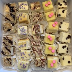 The Cheesecake Lady - Cheesecake Bites-30 piece assortment. Blueberry Crumb, Classic, Raspberry Almond, Lemon Chiffon, Chocolate Chip.