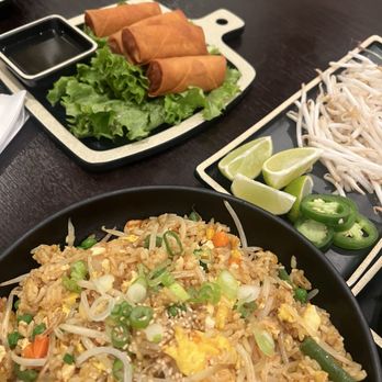 Pho U - Egg rolls and Shrimp Fried Rice - Vietnamese Near Me - La Crescenta-Montrose, California