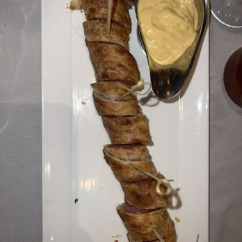 Blackstone Steakhouse - 1Lb Kobe Hot Dog - Steakhouses Near Me - Melville, New York Blackstone Steakhouse - 1Lb Kobe Hot Dog - Steakhouses Near Me - Melville, New York