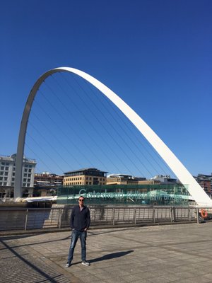 Gateshead Millennium Bridge by null