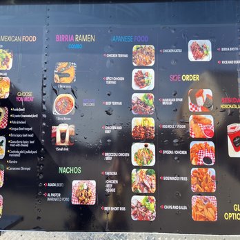 Las Garnachas - June 2023 - Food Trucks Near Me - Kirkland, Washington