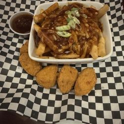Brass Monkey Local - Chik'n Nuggets and Poutine - All Vegan