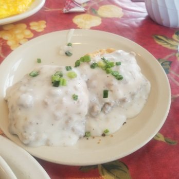 Le Peep - Biscuits ‘n’ Gravy - Salad Near Me - Omaha, Nebraska Le Peep - Biscuits ‘n’ Gravy - Salad Near Me - Omaha, Nebraska