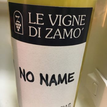 Clos Wine Shop - Tasty and fresh friulano wine - Wine Bars Near Me - San Diego, California