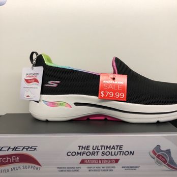 SKECHERS Warehouse Outlet - Shoe Stores Near Me - Wappingers Falls, New York SKECHERS Warehouse Outlet - Shoe Stores Near Me - Wappingers Falls, New York