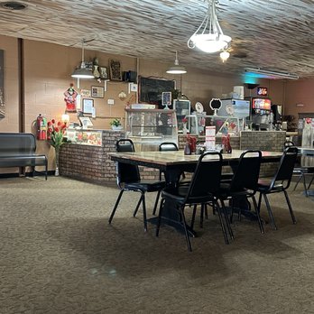 Mel’s Diner - Dining area - Breakfast & Brunch Near Me - Muskongee, Oklahoma Mel’s Diner - Dining area - Breakfast & Brunch Near Me - Muskongee, Oklahoma