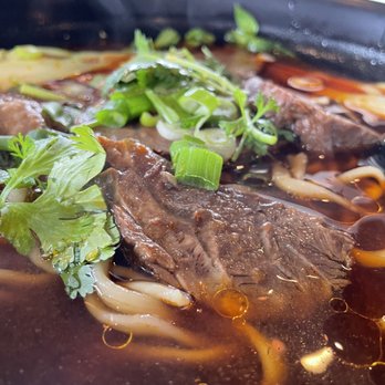 Noodleholics - Schezwan Beef Noodles - Noodles Near Me - Tucson, Arizona Noodleholics - Schezwan Beef Noodles - Noodles Near Me - Tucson, Arizona