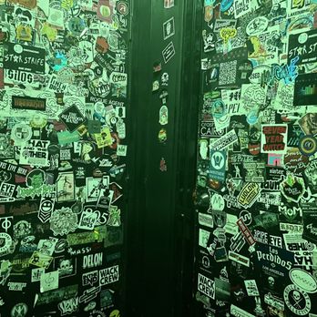 The Viper Room - Waiting in line for the bathroom - Music Venues Near Me - West Hollywood, California The Viper Room - Waiting in line for the bathroom - Music Venues Near Me - West Hollywood, California