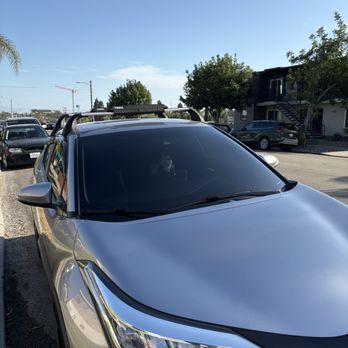 Auto Glass Center - Windshield replaced w/ 30% tint - Windshield Installation & Repair Near Me - San Diego, California