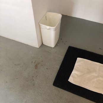Blue Palawan Beach Club - See how filthy. This is not a 200 USD priced room. Total rip off - Resorts Near Me - Puerto Princesa, PLW