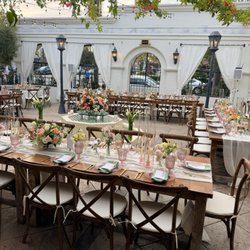 Villa & Vine