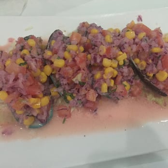 Sr. Ceviche - Choros a la chalaca full of onions and American corn. Not the right way to make it. Not good at all - Seafood Near Me - Pembroke Pines, Florida