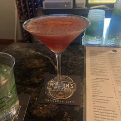 Nolan's Cigar Bar - The mistress - 10/10
