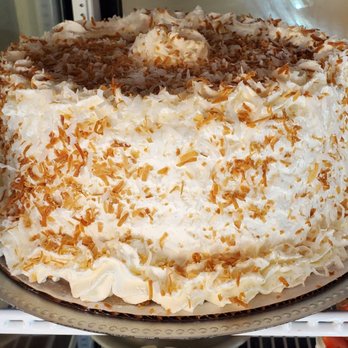 Flo's Farmhouse Cafe - Coconut cake - Cafes Near Me - Riverside, California