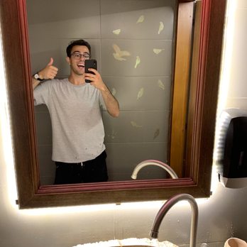 The Bombay Blues - Bathroom selfie - Indian Near Me - Rome, RM The Bombay Blues - Bathroom selfie - Indian Near Me - Rome, RM