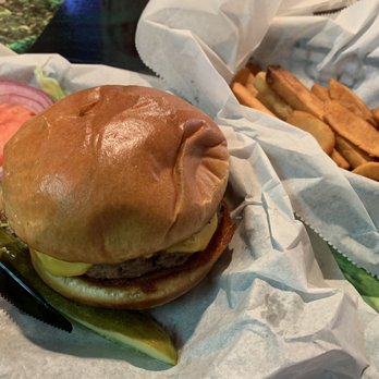 Johnny's Fillin' Station - Burger - Burgers Near Me - Orlando, Florida Johnny's Fillin' Station - Burger - Burgers Near Me - Orlando, Florida