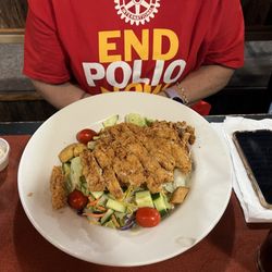Boot Company Bar & Grill - Chicken strip Salad