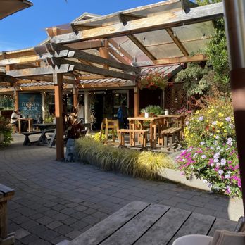 Flower House Cafe - Outdoor seating - New American Near Me - Langley, Washington