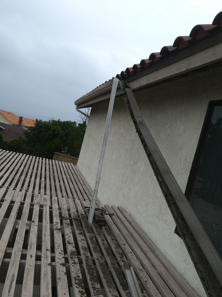 Slide of JF Roofing Solutions