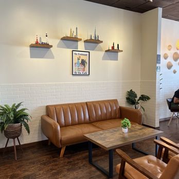 Rang Coffee - Interior - Coffee & Tea Near Me - Sugar Land, Texas