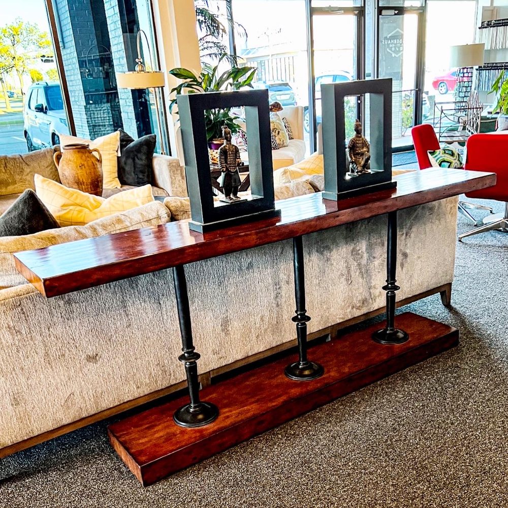 Wunderhaus Design + Consign - upholstery in Norman, OK