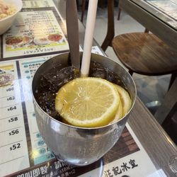 旺記冰室 - Iced lemon tea