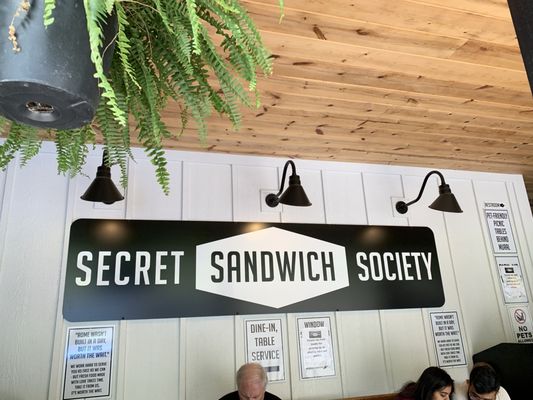 Secret Sandwich Society by null