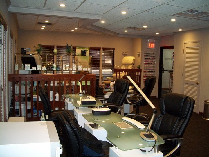 PHENOMENAIL Updated October 2024 2517 Rt 35, Manasquan, New Jersey Nail Salons Phone