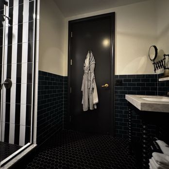Dream Nashville, by Hyatt - Bathroom - Cafes Near Me - Nashville, Tennessee Dream Nashville, by Hyatt - Bathroom - Cafes Near Me - Nashville, Tennessee